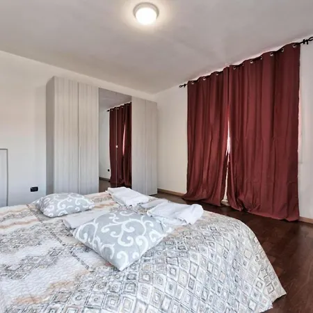 Venice H&s Private With Ac بيت ضيافة ميستر
