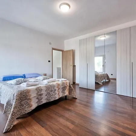 Venice H&s Private With Ac