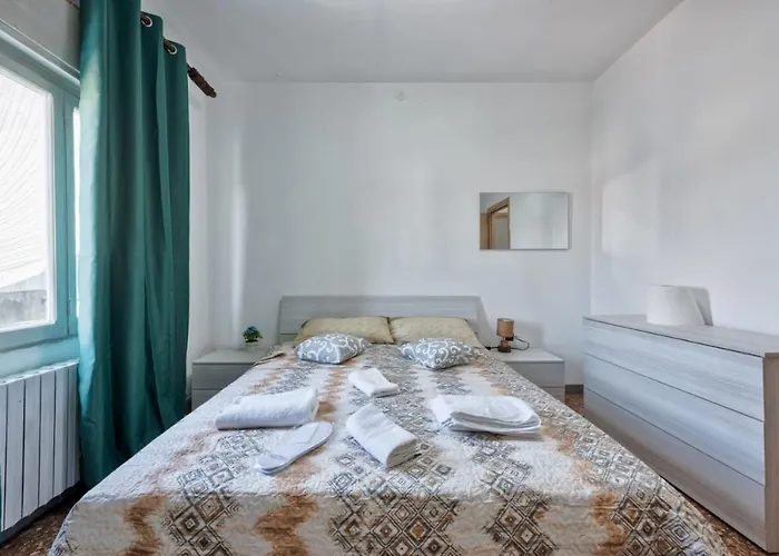 Venice H&s Private With Ac Konukevi